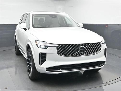 2026 Volvo XC90 B6 Ultra 7-Seater