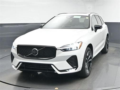 2026 Volvo XC60 B5 Plus
