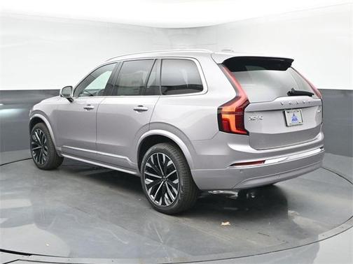 2026 Volvo XC90 B6 Core