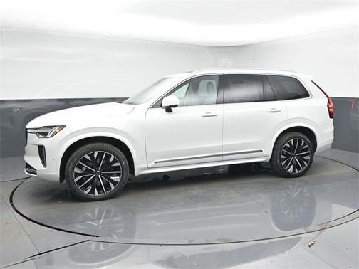2026 Volvo XC90 B6 Ultra 7-Seater