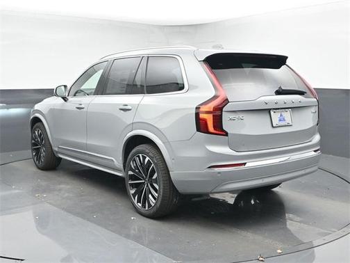 2026 Volvo XC90 B6 Plus 7-Seater