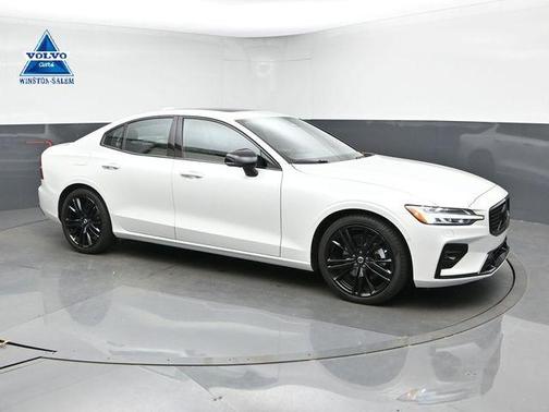 Crystal White 2024 Volvo S60 B5 Plus Black Edition