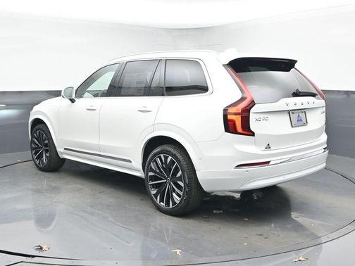 2026 Volvo XC90 B6 Ultra 7-Seater