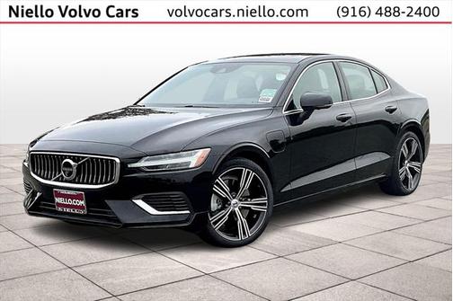 2022 Volvo S60 Recharge Plug-In Hybrid T8 Inscription