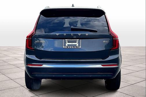 2026 Volvo XC90 B6 Plus 7-Seater