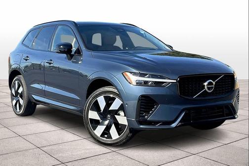 2024 Volvo XC60 Recharge Plug-In Hybrid T8 Ultimate Dark Theme