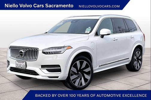 2023 Volvo XC90 Recharge Plug-In Hybrid T8 Ultimate Bright Theme 7-Seater