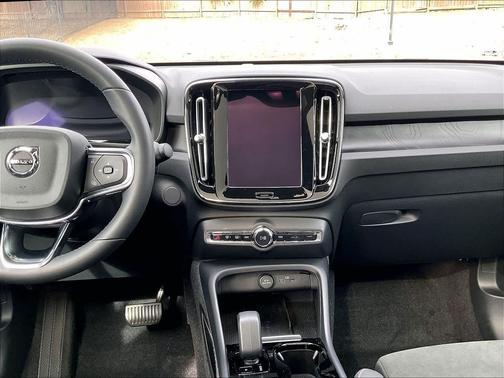 2023 Volvo C40 Recharge Pure Electric Twin Plus