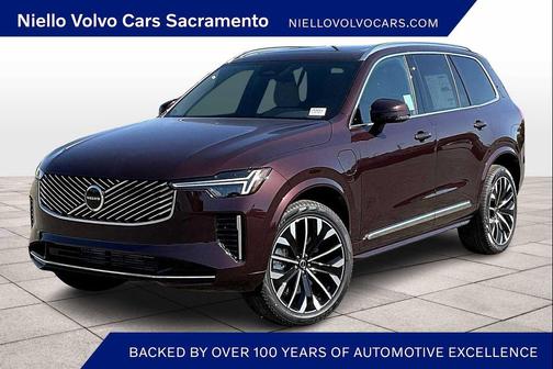 2025 Volvo XC90 Plug-In Hybrid T8 Core 7-Seater