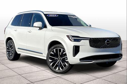 2025 Volvo XC90 B6 Plus 7-Seater