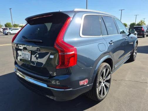 2024 Volvo XC90 Recharge Plug-In Hybrid T8 Plus Bright Theme 7-Seater