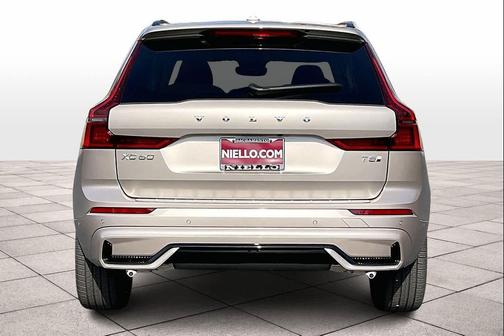 2026 Volvo XC60 Plug-In Hybrid Ultra, T8 AWD Electric/Gasoline, Dark