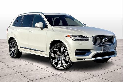 2024 Volvo XC90 Recharge Plug-In Hybrid T8 Plus Bright Theme 7-Seater