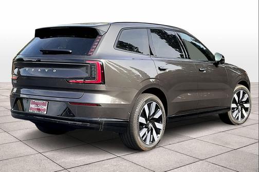 2025 Volvo EX90 Twin Motor Ultra