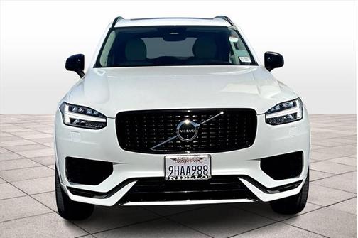 2023 Volvo XC90 Recharge Plug-In Hybrid T8 Ultimate Dark Theme 7-Seater