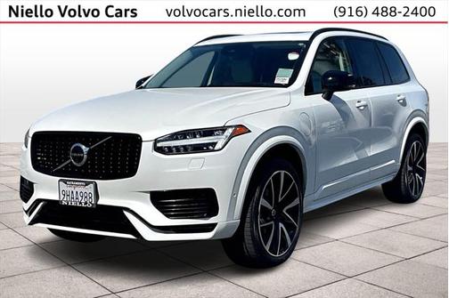 2023 Volvo XC90 Recharge Plug-In Hybrid T8 Ultimate Dark Theme 7-Seater