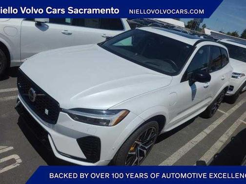2022 Volvo XC60 Recharge Plug-In Hybrid T8 Polestar
