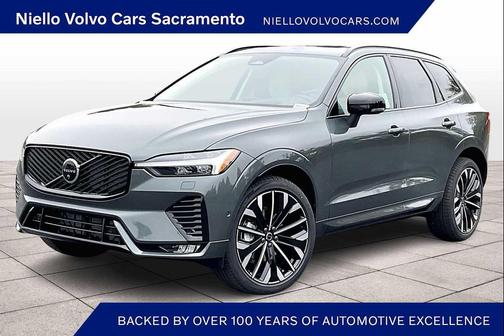 2026 Volvo XC60 B5 Ultra