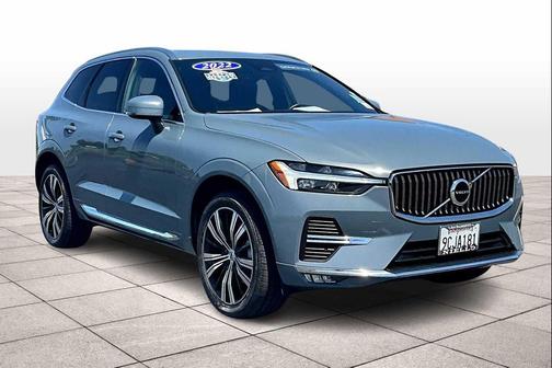 2022 Volvo XC60 B5 Inscription