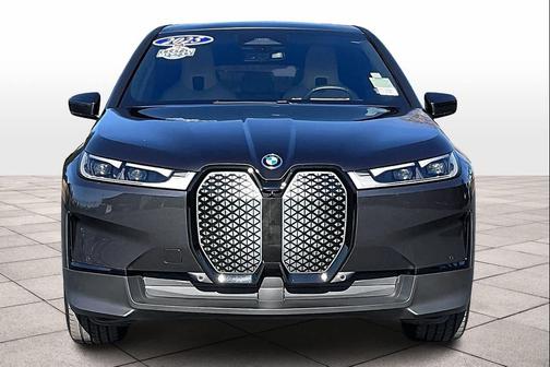 2025 BMW iX xDrive50