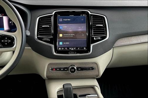 2023 Volvo XC90 Recharge Plug-In Hybrid T8 Plus 6-Seater