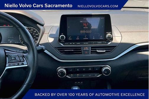2021 Nissan Altima SR VC-Turbo FWD