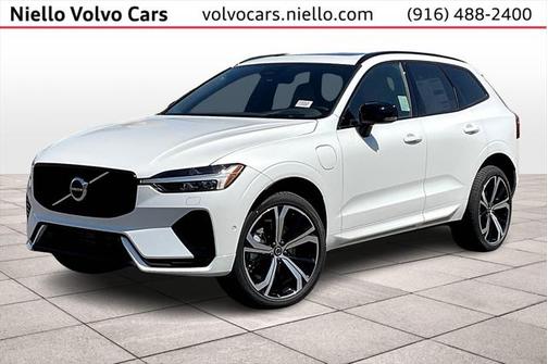 2025 Volvo XC60 Plug-In Hybrid T8 Ultra