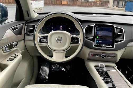 2024 Volvo XC90 Recharge Plug-In Hybrid T8 Ultimate 6-Seater