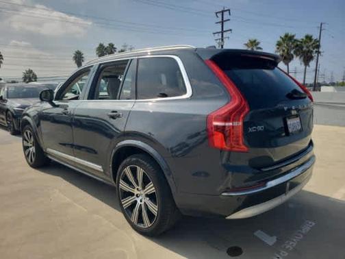 2022 Volvo XC90 T6 Inscription