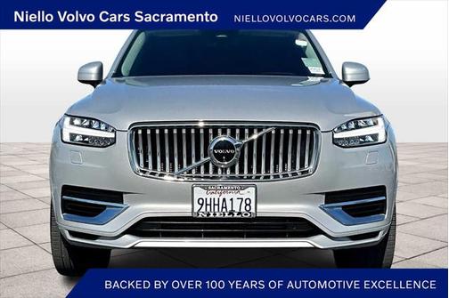2023 Volvo XC90 Recharge Plug-In Hybrid T8 Ultimate 6-Seater