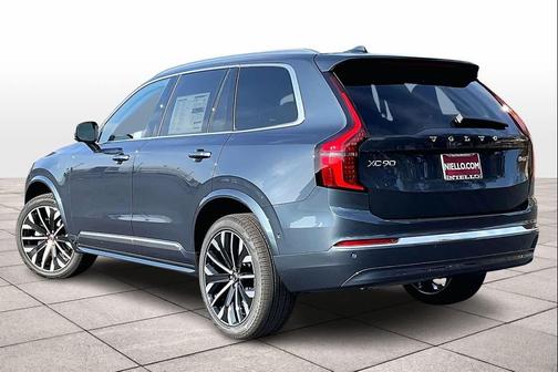 2026 Volvo XC90 B6 Plus 6-Seater
