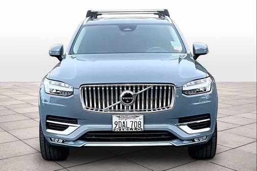 2023 Volvo XC90 B6 Plus 7-Seater