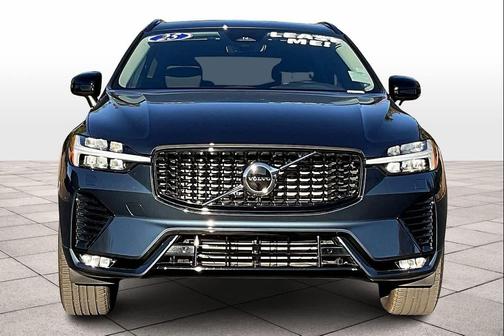 2025 Volvo XC60 B5 Core