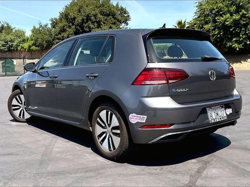 Indium Gray Metallic 2019 Volkswagen e-Golf SE
