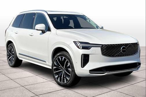 2025 Volvo XC90 B6 Plus 7-Seater
