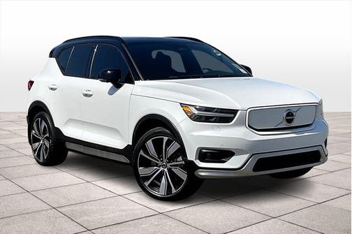 2021 Volvo XC40 Recharge Pure Electric P8
