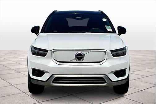 2021 Volvo XC40 Recharge Pure Electric P8