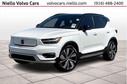 2021 Volvo XC40 Recharge Pure Electric P8