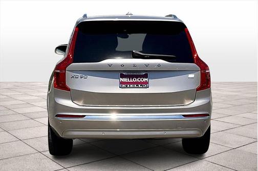 2024 Volvo XC90 Recharge Plug-In Hybrid T8 Ultimate 6-Seater