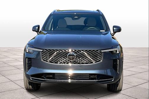 2026 Volvo XC90 Plug-In Hybrid T8 Plus 7-Seater