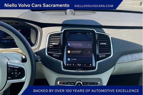2025 Volvo XC90 B6 Ultra
