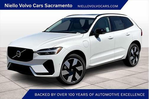 2025 Volvo XC60 Plug-In Hybrid T8 Plus