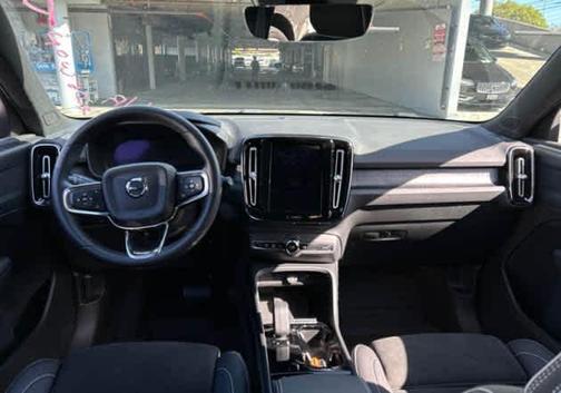 2023 Volvo XC40 Recharge Pure Electric Twin Plus