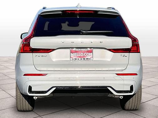 2026 Volvo XC60 Plug-In Hybrid Ultra, T8 AWD Electric/Gasoline, Dark