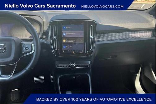 2022 Volvo XC40 Recharge Pure Electric P8 Twin Plus