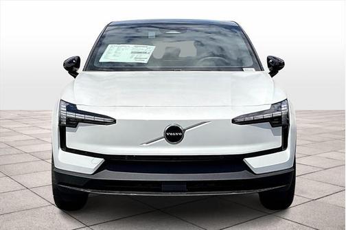 2025 Volvo EX30 Twin Motor Plus