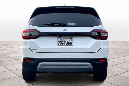 2023 Honda Pilot AWD EX-L 8 Passenger