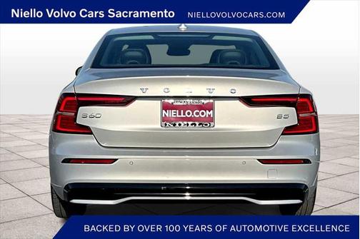 2025 Volvo S60 B5 Core