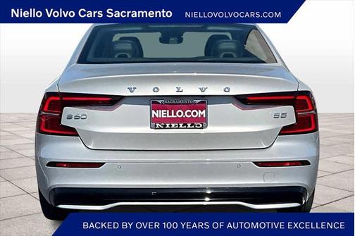2025 Volvo S60 B5 Core
