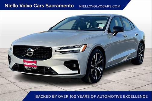 2025 Volvo S60 B5 Core